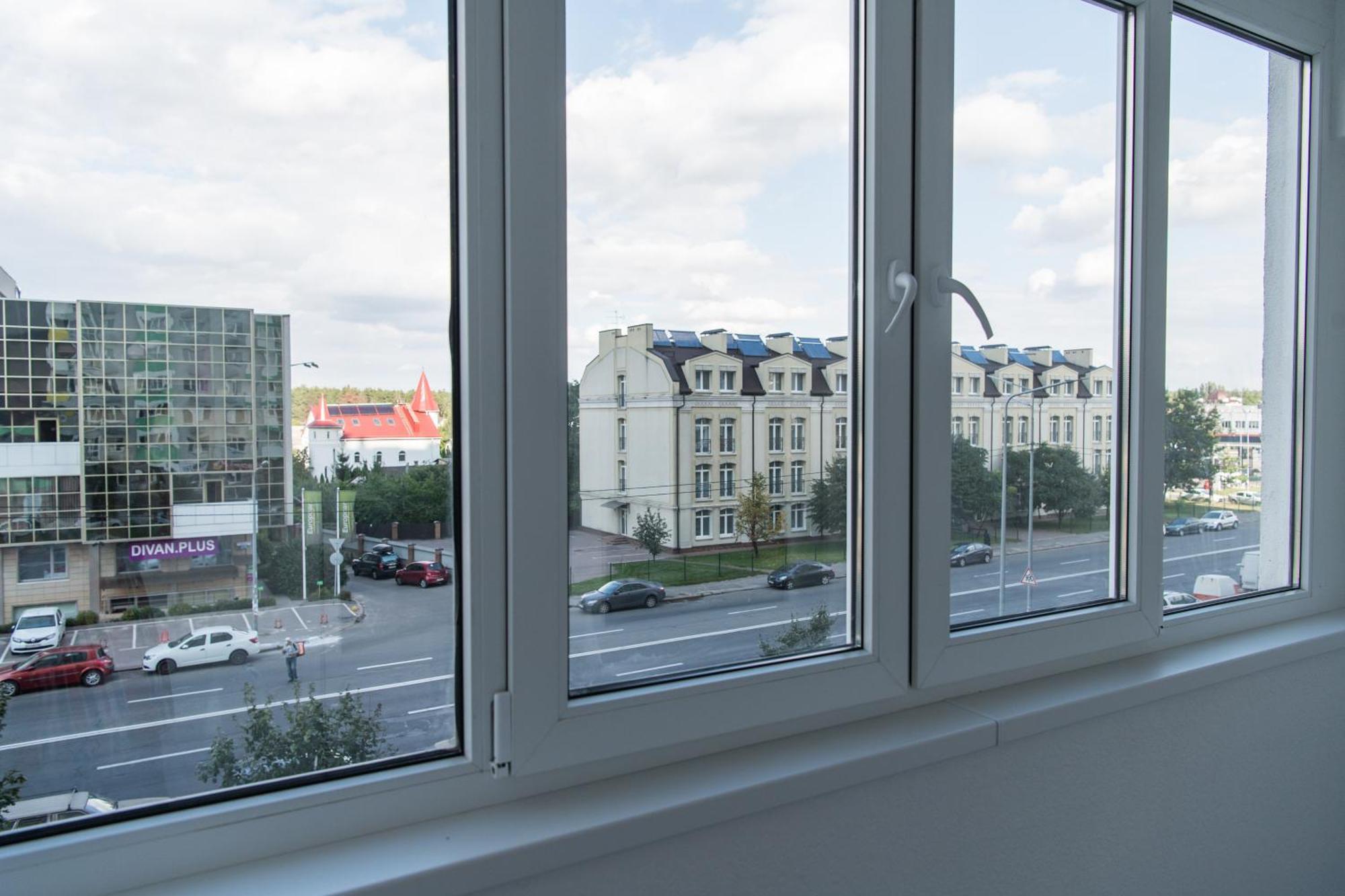 Myfreedom Апартаменти Метро Бориспільська Kiev Luaran gambar